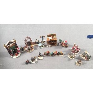 Christmas Village Lot Resin Houses Figures‎ Accessories Holiday Decor